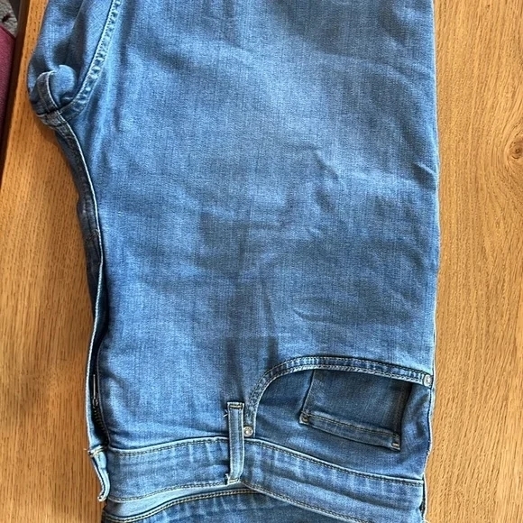 Blue Denim Jeans - Picture 9 of 9